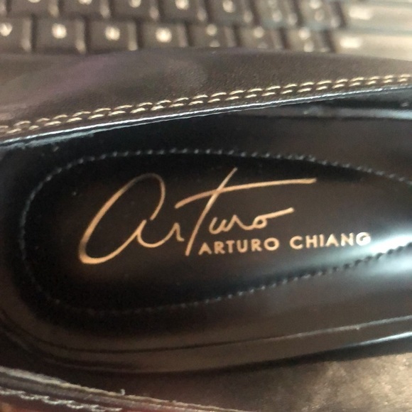 EUC Arturo Chiange Size 7.5M Black 2.5" Peep Toe All Leather Heel - Picture 11 of 11